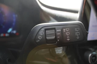 Ford Puma Ford Puma 1.0 EcoBoost Hybrid ST-Line | Airco | Cruise Control | 17 Inch Lichtmetalen Velgen | Privacy Glass | Camera | PDC Achter - afbeelding nr 15