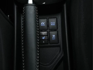 Toyota Yaris Toyota Yaris 1.5 Hybrid Aspiration Aut. *ECC | HEATED-SEATS | CAMERA | COMFORT-SEATS* - afbeelding nr 13