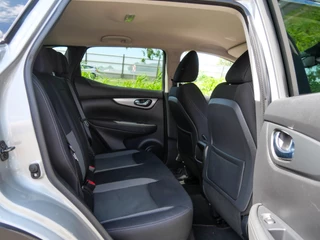 Nissan QASHQAI Nissan QASHQAI 1.3 DIG-T 160PK Automaat N-Connecta | TREKHAAK | CAMERA | 1.500KG TREKGEW. | - afbeelding nr 19