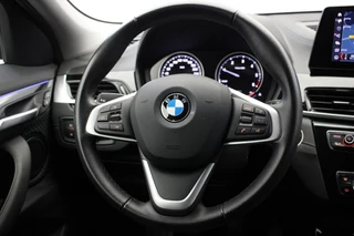 BMW X2 BMW X2 sDrive18d Executive Edition - Camera, Navi, Xenon - afbeelding nr 21