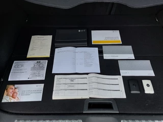 Renault Kadjar Renault Kadjar 1.2 TCe 131pk Intens Pack-Tech | Navi | Clima | Cruise | Keyless Entry | Pdc V+A+Assist+Camera | Dodehoek+Rijstrook+Licht+Regensensor | Mistlampen | Privacy Glass | 17''lm - afbeelding nr 39