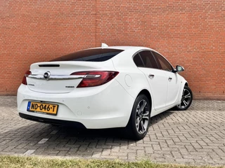 Opel Insignia Opel Insignia 1.4 T Business Executive|CARPLAY|CAMERA|PANO - afbeelding nr 2