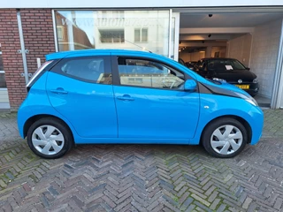 Toyota Aygo /Camera/Navi/Airco/Garantie - afbeelding nr 9