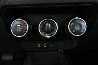 Toyota Aygo Toyota Aygo X Aygo X 1.0 VVT-i Black & White | Apple carplay | Camera achter | - afbeelding nr 11