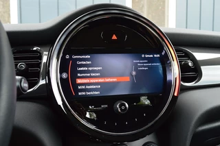 MINI One MINI One Mini 1.5 First Essential Rijklaarprijs-Garantie Navigatie Led Airco 17 Inch Apple carplay - afbeelding nr 19