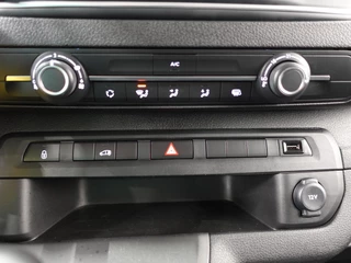 Peugeot Expert Peugeot Expert 1.5 BlueHDI 120PK L2H1 Airco Navi Trekhaak Carplay Cruise Control Side Bars - afbeelding nr 22