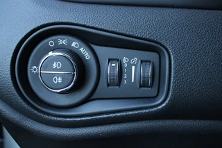 Jeep Renegade - afbeelding nr 16