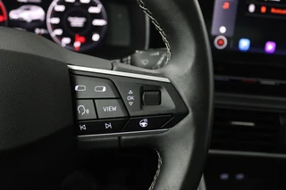SEAT Leon Seat Leon 1.5 TSI FR Ultimate Edition (ACHTERUITRIJCAMERA, STOELVERWARMING, NAVIGATIE, STUURVERWARMING, CRUISE, PARKEERSENSOREN) - afbeelding nr 10