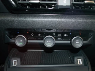 Citroën C4 Citroën C4 130PK Plus | Automaat | Camera | Navi | Climate - afbeelding nr 22