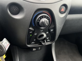 Toyota Aygo Toyota Aygo 1.0 VVT-i x-fun - afbeelding nr 17