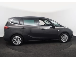 Opel Zafira Opel Zafira Tourer 1.4 Cosmo | 7-Zits • Trekhaak • Camera • Climate • Cruise - afbeelding nr 5