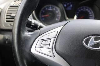 Hyundai ix20 Hyundai ix20 1.6i i-Vision Automaat Navi/Cam/Pdc/Bluetooth 