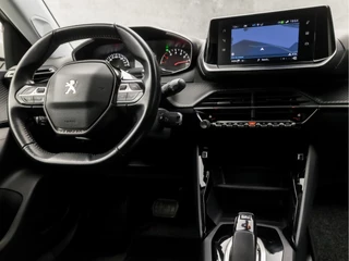 Peugeot 2008 Automaat (APPLE CARPLAY, NAVIGATIE, STOELVERWARMING, 360 CAMERA, LED KOPLAMPEN, SPORTSTOELEN, DAB+, LANE ASSIST, NIEUWE APK, NIEUWSTAAT) - afbeelding nr 7