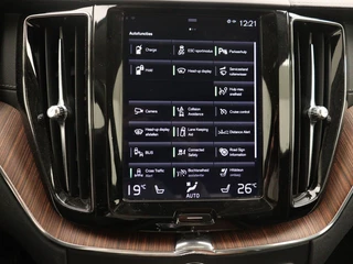 Volvo XC60 Volvo XC60 T8 PLUG-IN HYBRID INSCRIPTION ACC BLIS SCHUIFDAK 20INCH KEYLESS - afbeelding nr 13