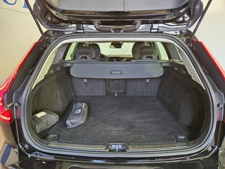 Volvo V60 Volvo V60 2.0 B3 Momentum Advantage / CarPlay / Navi / NL Auto - afbeelding nr 24