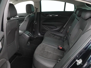 Opel Insignia Opel Insignia 1.5 Turbo Executive | Leder/Alcantara | Trekhaak |  Carplay | Navigatie | Climate control | Cruise control | Parkeerhulp - afbeelding nr 6