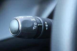 Peugeot 2008 Peugeot 2008 1.2 130PK AUTOMAAT GT PACK | ELEKTRISCH BEDIENBARE BESTUURDERSSTOEL | NAVIGATIE | FULL LED KOPLAMPEN | DRAADLOZE APPLE CARPLAY/ANDROID AUTO | ADAPTIVE CRUISE CONTROL | CAMERA VOOR + ACHTER | CLIMATE CONTROL | LICHTMETALEN VELGEN 17
