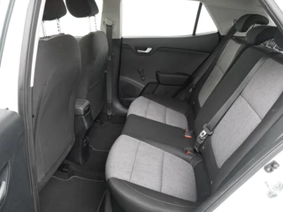 Kia Stonic - Navigatie - Camera - Airco - Cruise control - 17 inch LM velgen - Fabrieksgarantie tot 03-2027 - afbeelding nr 26
