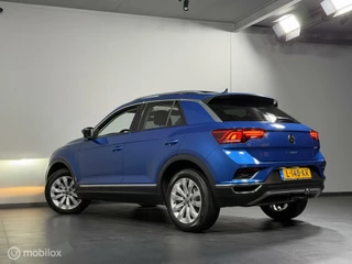 Volkswagen T-Roc Volkswagen T-Roc 1.5 TSI DSG Sport | PANO | CARPLAY | - afbeelding nr 2