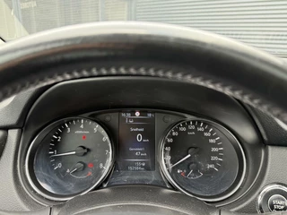 Nissan QASHQAI Nissan Qashqai 1.2 Connect Edition BJ`15 NAP NL PANO Distriketting vv - afbeelding nr 15