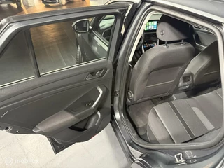 Volkswagen T-Roc Volkswagen T-Roc 1.5 TSI Style | CARPLAY | CRUISE | PDC - afbeelding nr 31