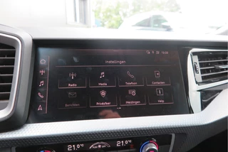 Audi A1 Sportback Audi A1 Sportback 30 TFSI 116pk S-Tronic epic Navi via Carplay , Climatronic, Parkeersensoren , LMV , Cruise , Lane assist. etc. - afbeelding nr 45