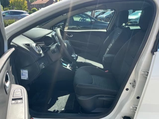 Renault Clio Renault Clio TCe 90 LIMITED NAVI/CRUISE/PDC/LMV/NL-AUTO /1e EIGENAAR - afbeelding nr 27