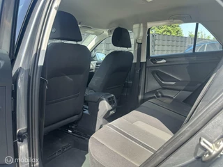 Volkswagen T-Roc Volkswagen T-Roc 1.5 TSI Style + APPLE CARPLAY - afbeelding nr 20