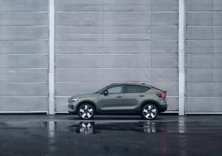 Volvo C40 Volvo C40 Extended Range Ultimate 82 kWh Pixel Led 20 Inch | Panorama dak | Led pixel koplampen - afbeelding nr 21