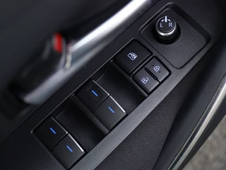 Toyota Corolla Touring Sports Toyota Corolla Touring Sports 1.8 Hybrid Comfort | Achteruitrijcamera | Airco | Cruise Contro - afbeelding nr 20