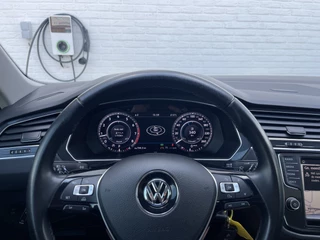 Volkswagen Tiguan Volkswagen Tiguan 1.4 TSI ACT R-Line | Pano | Trekhaak | Leder | LED | DAB+ | CarPlay | 20 inch - afbeelding nr 14