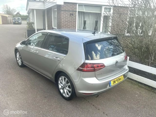 Volkswagen Golf Volkswagen Golf 1.0 TSI 116 pk Comfortline NAVIGATIE BLUETOOHT ACHTERUITRIJCAMERA PRIVACY GLAS MOOIE AUTO!! - afbeelding nr 3