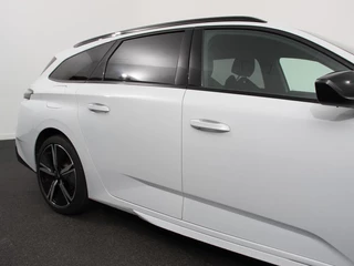 Peugeot 308 Peugeot 308 1.2 PureTech GT Climate control Adaptive cruise control Parkeersensoren Achteruitrijcamera Navigatie Voorstoelen verwarmd LED Apple Carplay/ Android Auto - afbeelding nr 29