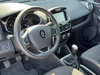 Renault Clio Renault Clio 0.9 TCe Limited 2e Eigenaar,Navi,Airco,Cruise,LM Velgen,PDC Achter,Dealer Onderhouden,N.A.P,APK Tot 01-2026 - afbeelding nr 12