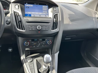 Ford Focus Ford Focus Wagon 1.0 ST-Line - afbeelding nr 17
