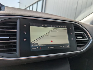Peugeot 308 Peugeot 308 SW 1.2 PureTech Allure - afbeelding nr 24