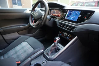 Volkswagen Polo Volkswagen Polo 2.0 TSI GTI Aut7 | PANORAMA | IQ DRIVE | KEYLESS | BEATS | Apple Carplay | Adaptieve cruise control + Lane Departure PLUS (Travel assist) | LED GRILL | Sfeerverlichting - afbeelding nr 33