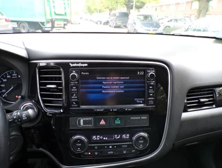 Mitsubishi Outlander Mitsubishi Outlander 2.0 PHEV Executive Edition NAVI CAMERA TELEFOON CRUISECONTROL..... - afbeelding nr 25