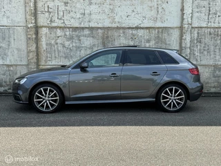 Audi A3 Audi A3 Sportback 1.4 e-tron S-line/Pano/B&O/Carplay/Matrix/ACC - afbeelding nr 2