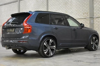 Volvo XC90 Volvo XC90 T8 455pk AWD Ultimate Dark | Luchtvering | Bowers&Wilkins | 22'' - afbeelding nr 2