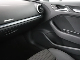 Audi A3 Audi A3 30 TFSI Sport | Full LED | Sportstoelen | Navigatie | Climate control | Bluetooth | Cruise control | Parkeerhulp - afbeelding nr 20