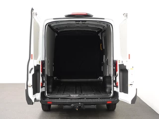 Ford Transit Ford Transit 310 2.0 TDCI L2H2 Trend Automaat Airco Navigatie Bluetooth Camera Cruise Control Trekhaak - afbeelding nr 3