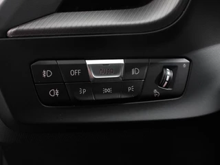 BMW 1 Serie BMW 1-serie 118i M-Sport Climate Control Adeptive cruise control Stoelverwarming LED Parkeersensoren Apple carplay / Andriod auto - afbeelding nr 13