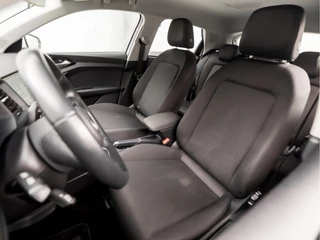 Audi A1 Sportback Automaat (VIRTUAL COCKPIT, CLIMATE, STOELVERWARMING, SPORTSTOELEN, GETINT GLAS, LANE ASSIST, LM VELGEN, CRUISE, NIEUWSTAAT) - afbeelding nr 14