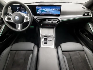 BMW 3 Serie 293Pk Automaat (DRAVITGRAU, FACELIFT, LASER KOPLAMPEN, HEAD-UP DISPLAY, CAMERA, M PAKKET, KEYLESS, MEMORY SEATS, ADAPTIVE CRUISE, SFEERVERLICHTING, APPLE CARPLAY, DAB+, NIEUWSTAAT) - afbeelding nr 6