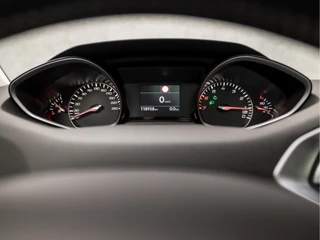 Peugeot 308 Peugeot 308 SW 1.2 PureTech Sport (PANORAMADAK, APPLE CARPLAY, GROOT NAVI, PARKEERSENSOREN, GETINT GLAS, SPORTSTOELEN, LANE ASSIST, CRUISE, NIEUWE APK, NIEUWSTAAT) - afbeelding nr 22