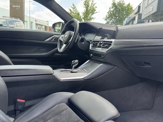 BMW 4 Serie BMW 4 Serie Coupé 430i High Executive | M Pakket | ACC | 18