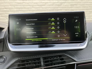 Peugeot 208 Peugeot 208 1.2 PureTech GT Pack AUT. | 1e eigenaar | dealer onderh. | adapt. cruise contr. camera | sportstoelen | apple carplay - afbeelding nr 29
