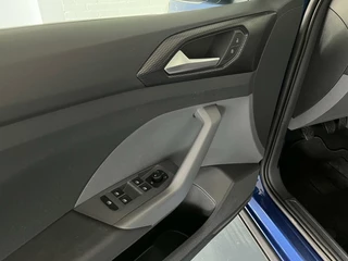 Volkswagen T-Cross Volkswagen T-Cross 1.0 TSI Life,Navigatie,Carplay,26000km! - afbeelding nr 13
