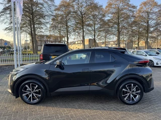 Toyota C-HR Dodenhoekdetectie, Navigatie, Parkeersensoren V + A , All-in Rijklaarprijs - afbeelding nr 3